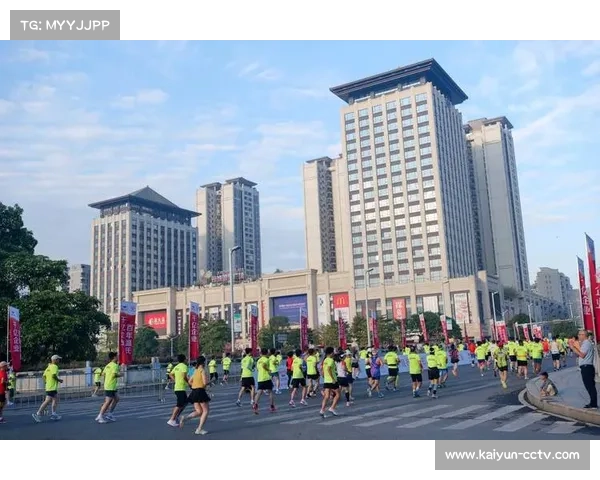 吴忠马拉松全程终点设在两馆一中心广场彰显城市魅力与体育文化融合